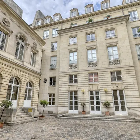 Luxury Penthouse With A/c Terrace & View-le Marais *