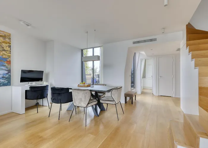 아파트 Luxury Penthouse With A/c Terrace & View-le Marais
