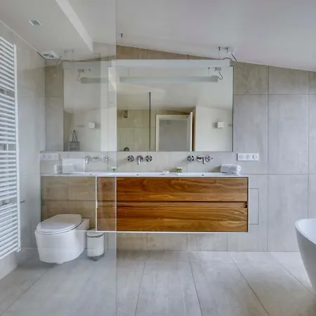 Luxury Penthouse With A/c Terrace & View-le Marais Apartment Paris
