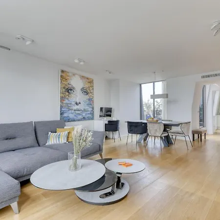 Apartment Luxury Penthouse With A/c Terrace & View-le Marais Paris