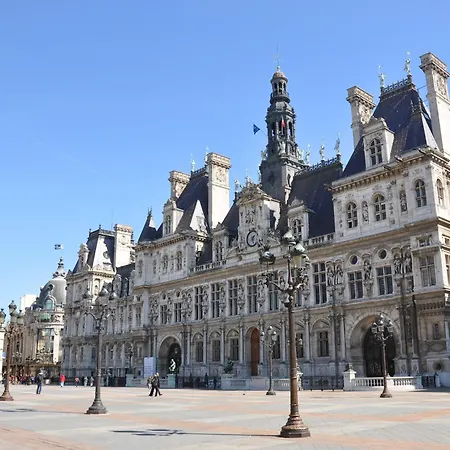 Luxury Penthouse With A/c Terrace & View-le Marais *